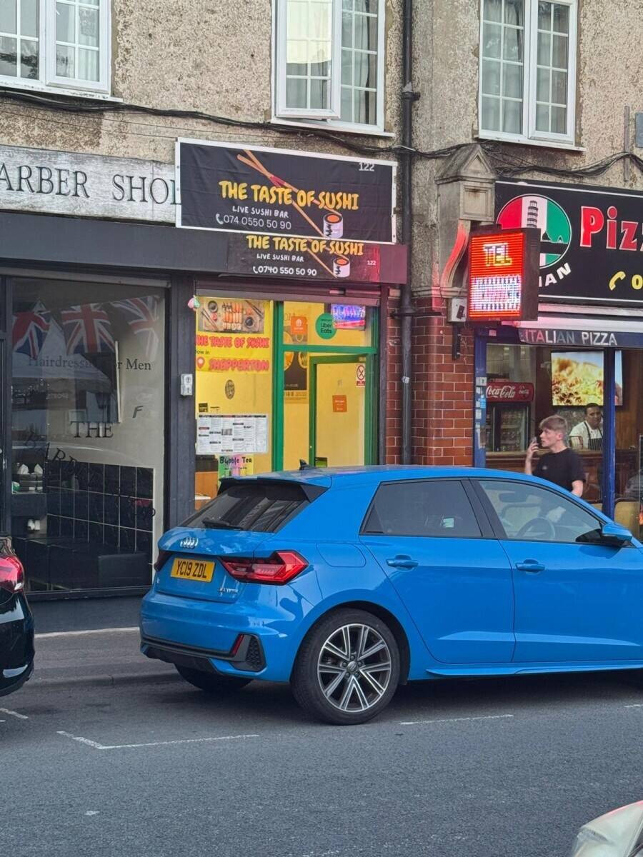 Sushi take away for sale Photo 2
