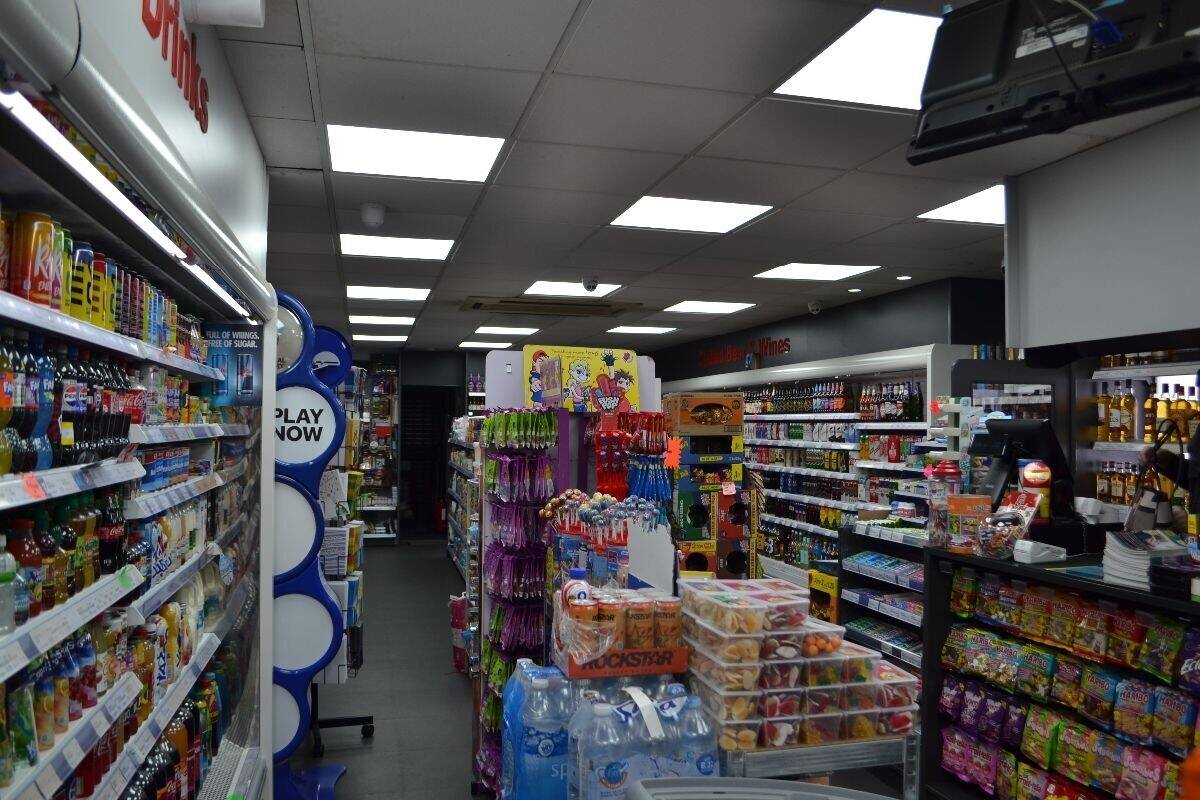 High Turnover Off Licence & Convenience Store – £9K–£10K Weekly Sales Photo 2