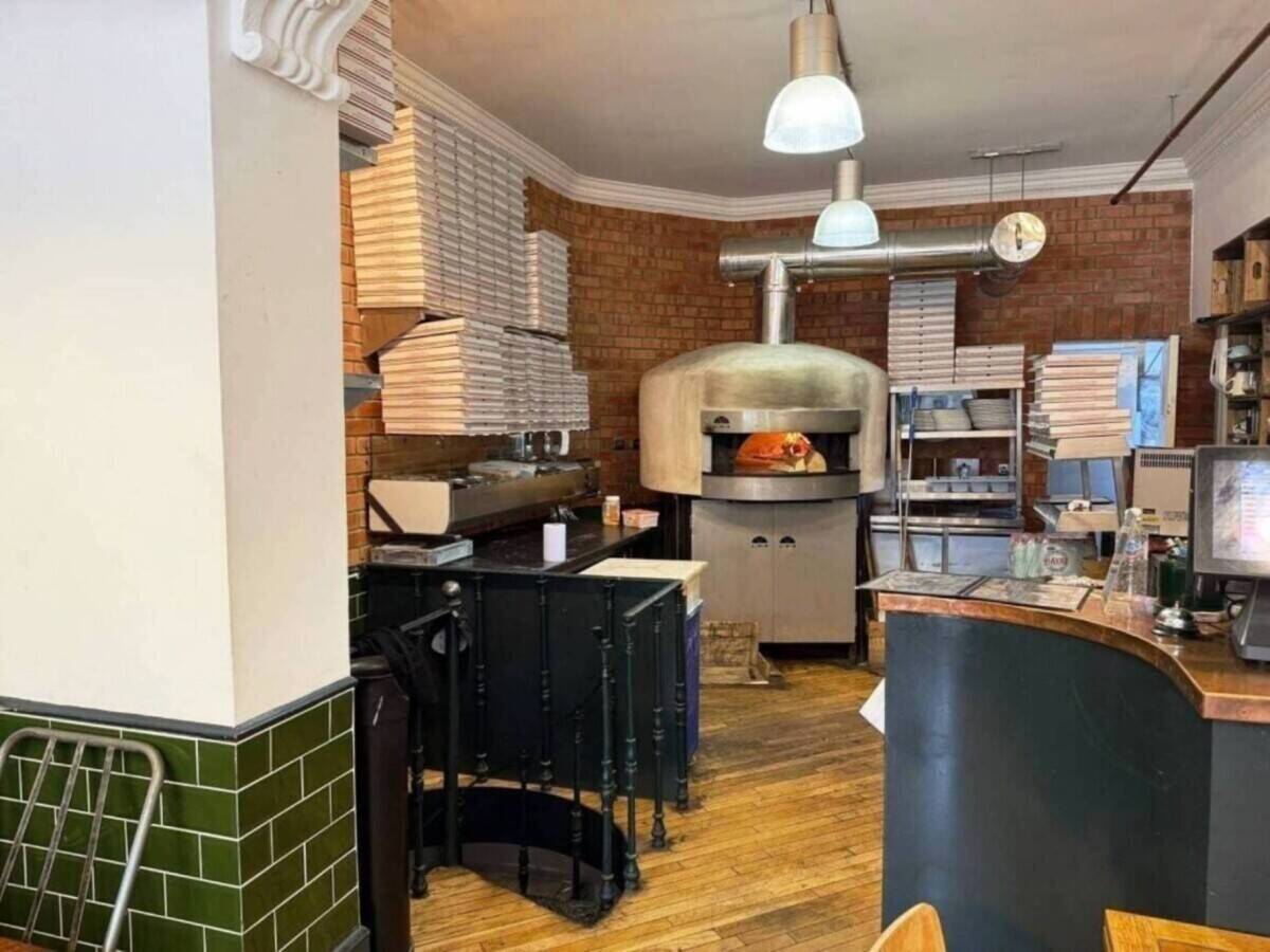 PIZZA & GRILL TAKEAWAY & RESTAURANT FOR SALE IN CAMBERWELL, LONDON Photo 2