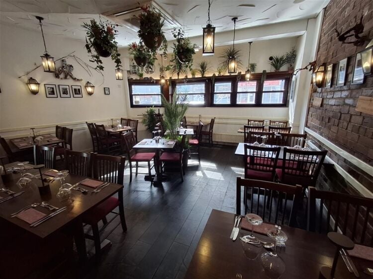 Restaurants For Sale in Sheffield Photo 2