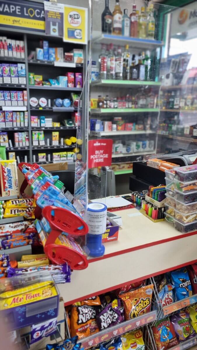 Convenience  & off licence store for sale in Lockleaze Bristol Photo 2