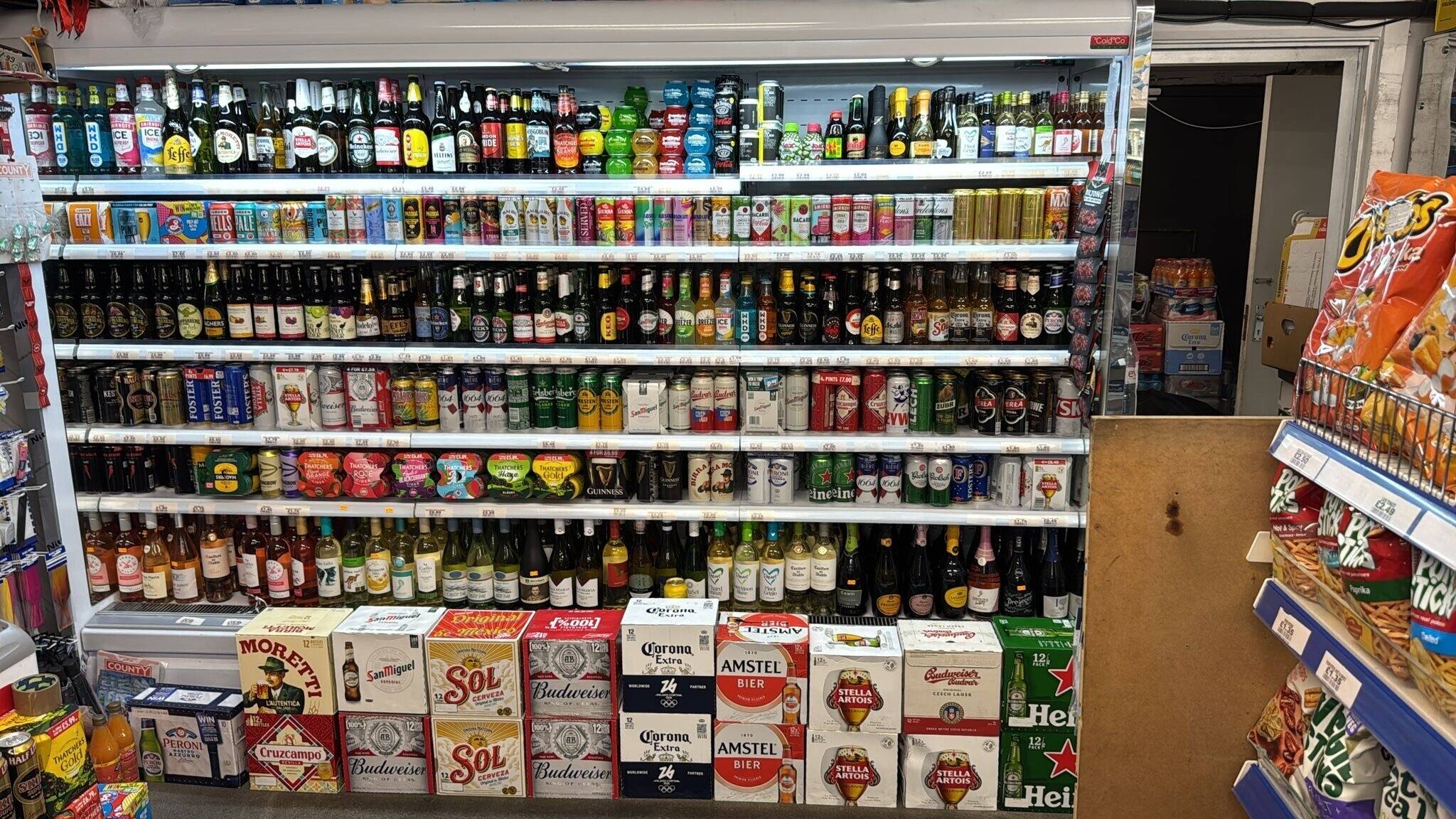 CONVENIENCE STORE WITH NO COMPETITION Photo 3