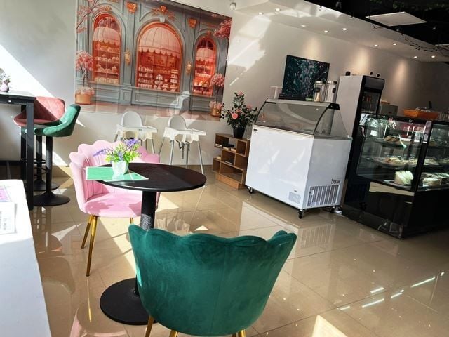 Patisserie & Café for Sale