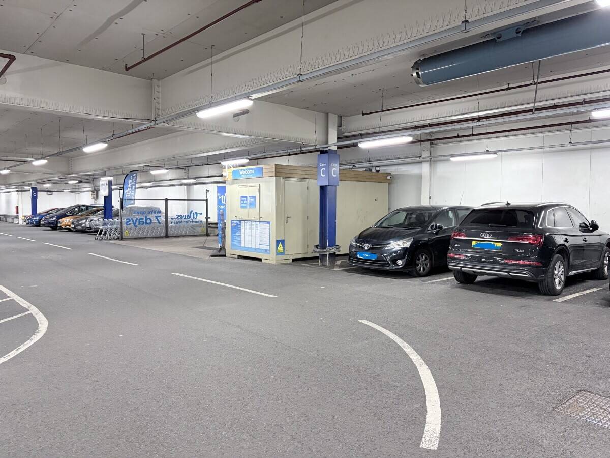 Waves Hand Car Wash for Sale – Tesco Spring Hill, Birmingham