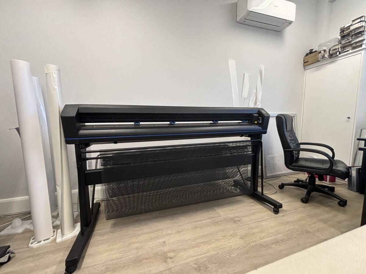 ****&pound;25000 REDUCED PRICE FOR QUICK SALE*****Signage company for sale in Potters Bar Hertfordshire