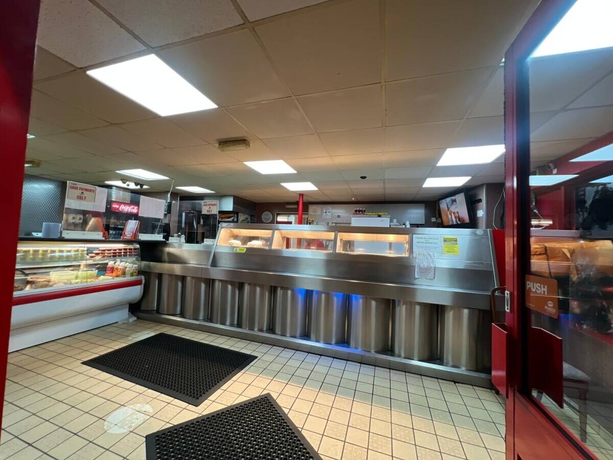 Turnkey Fish & Chips & Takeaway- Kirkcaldy seaside- 2 shops together