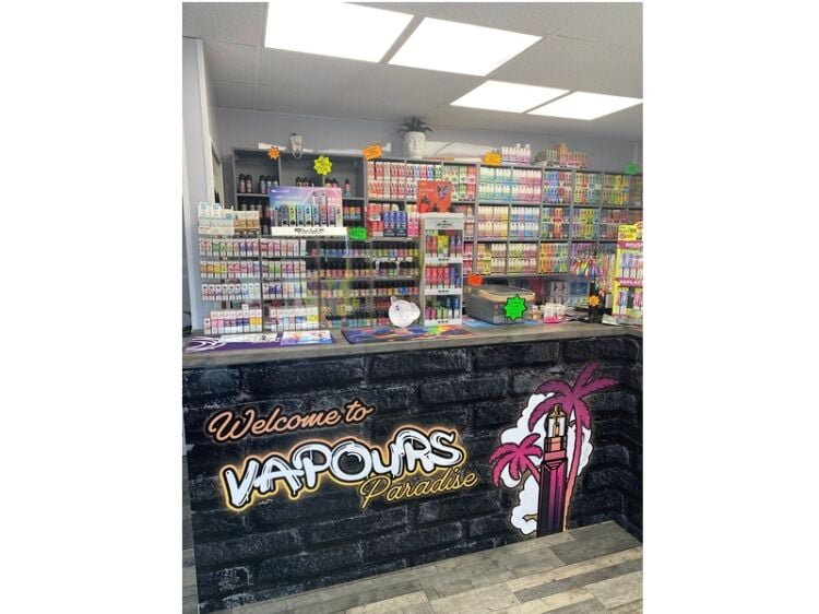Cloud Nine Opportunity – Established Blackpool Vaporiser Shop Photo 2