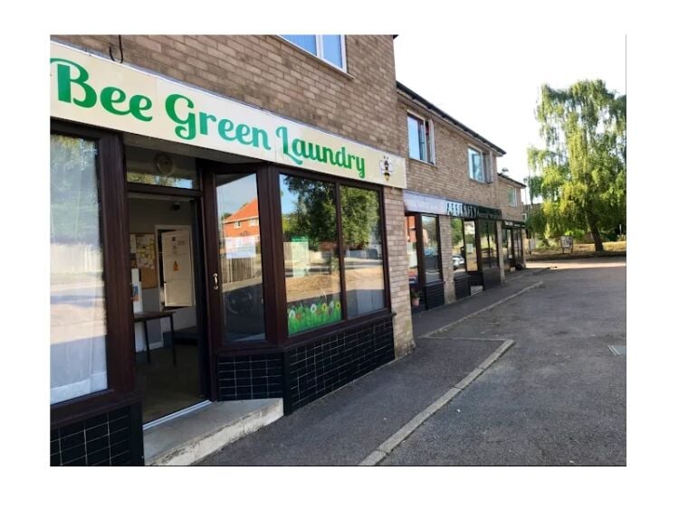 Fresh Spin Opportunity – Eco-Friendly Launderette in Norfolk Photo 2