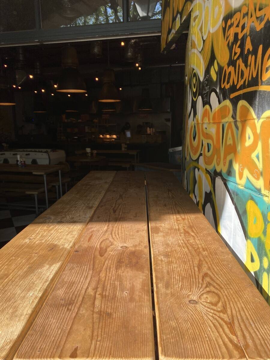 Restaurant/Takeaway/Bar/WHITECHAPEL