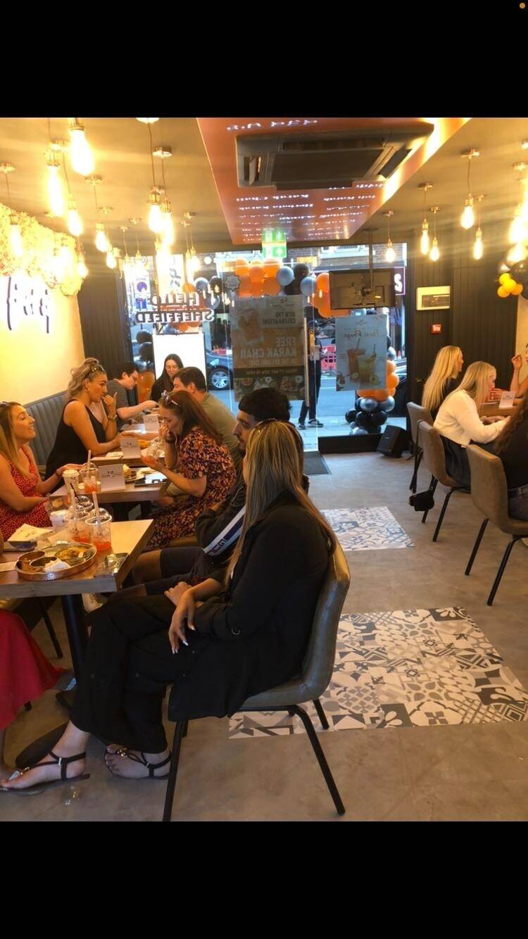 Modern Cafe/Takeaway Karak Chaii Sheffield Photo 2