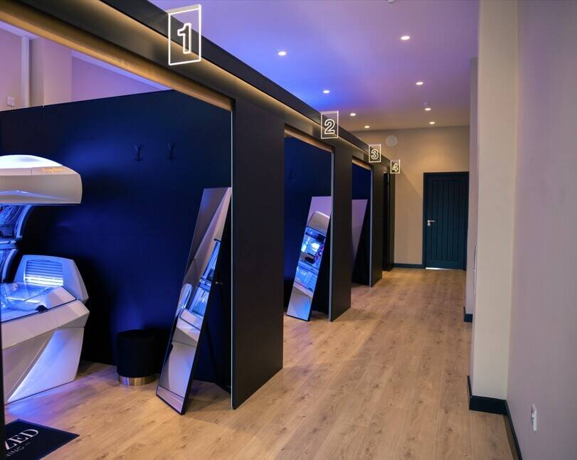 Tanning Salon in Surrey FOR SALE Photo 2
