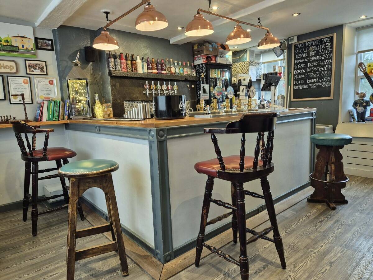 LANCASHIRE - TOWN CENTRE AUTHENTIC MICRO PUB