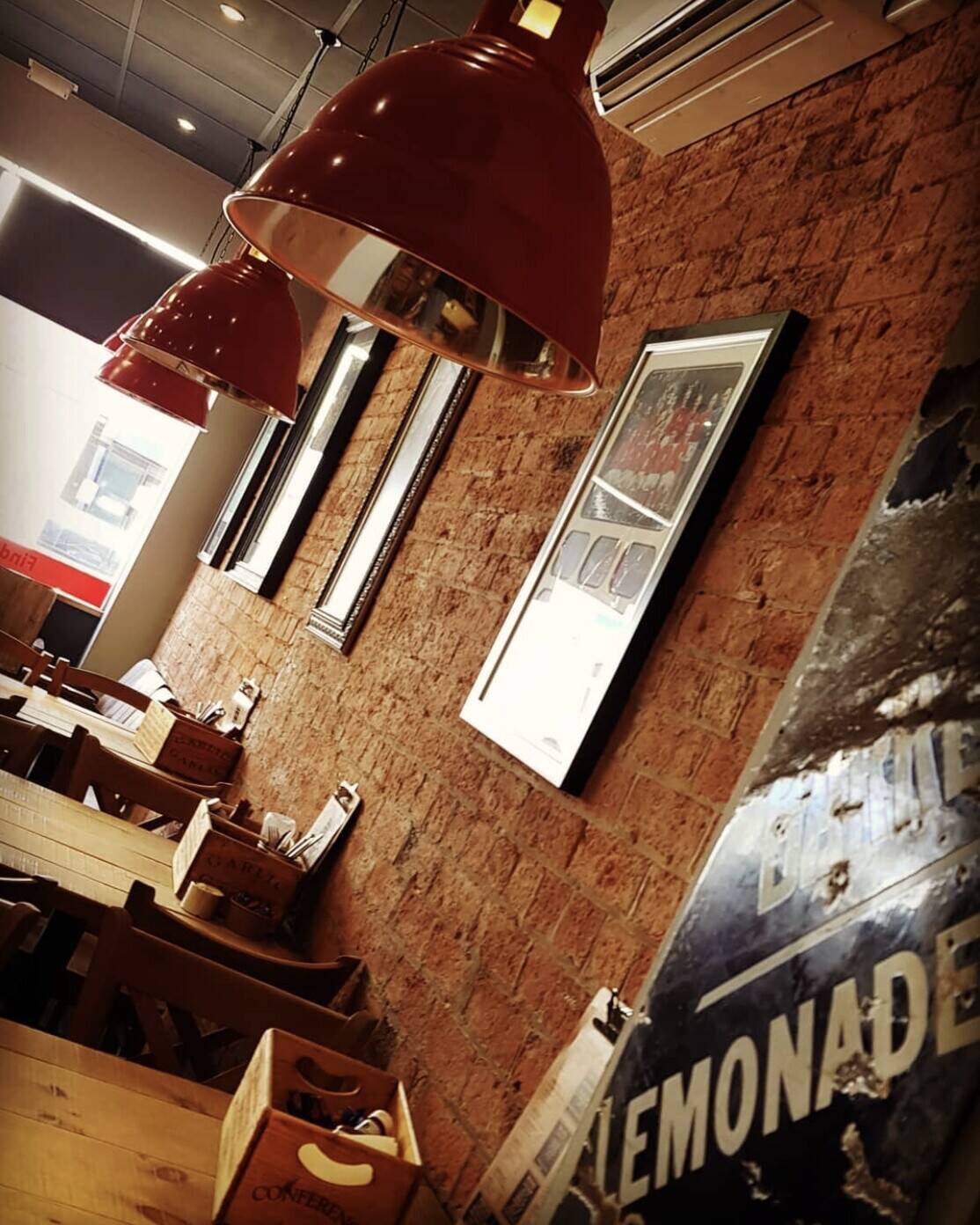 Fish & Chip Shop for Sale in Cheltenham Leasehold