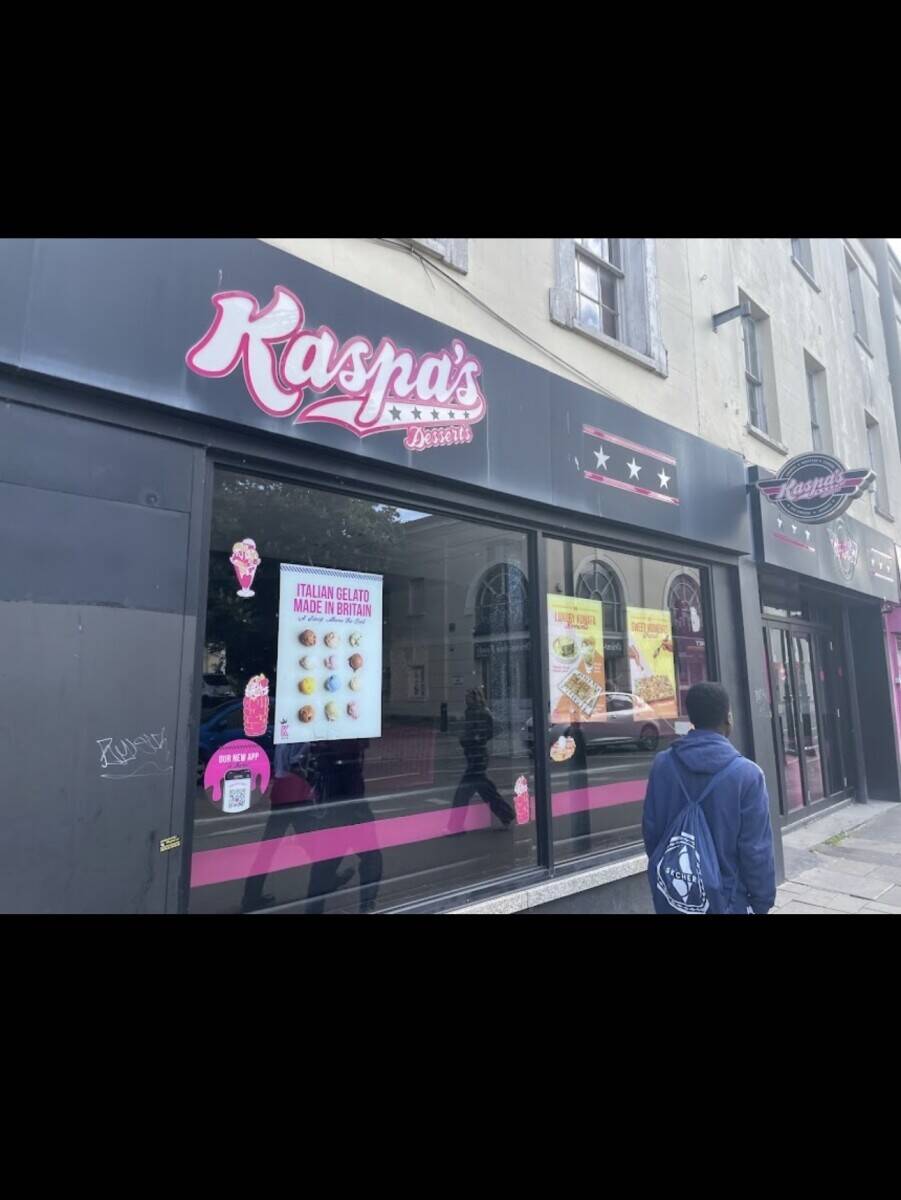 Franchise dessert shop for sale  Photo 2