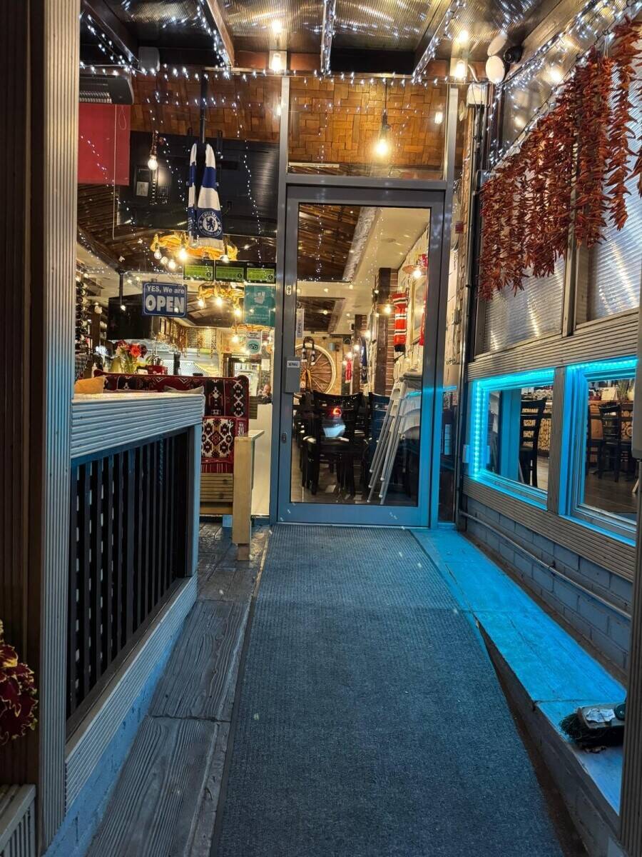 PRIME TURKISH RESTAURANT FOR SALE – RAYNES PARK, SOUTH WEST LONDON Photo 2