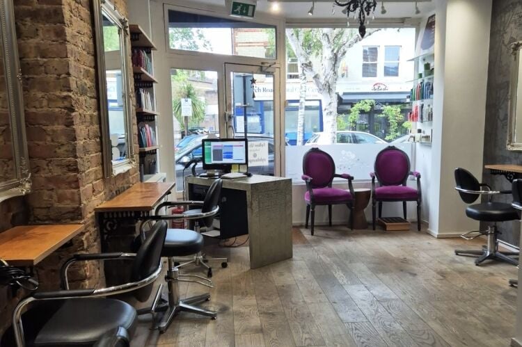Boutique Hair & Beauty Salon - London Photo 2