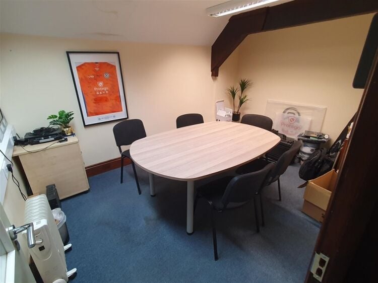 Office Accommodation with Parking To Let For Sale in Newton Abbot Photo 2