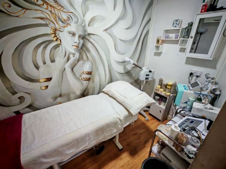 Fully Equipped Hair, Beauty & Aesthetics Salon - Retirement Sale - Derby Photo 2