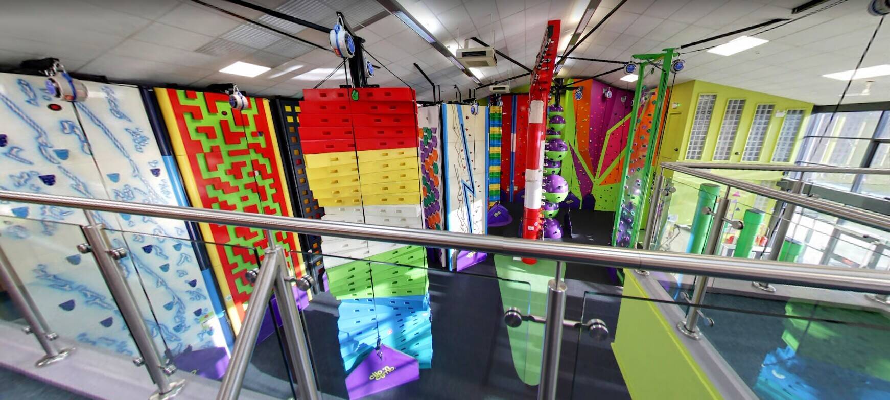 Indoor Leisure & Adventure Climbing Centre based in the Midlands. Photo 2