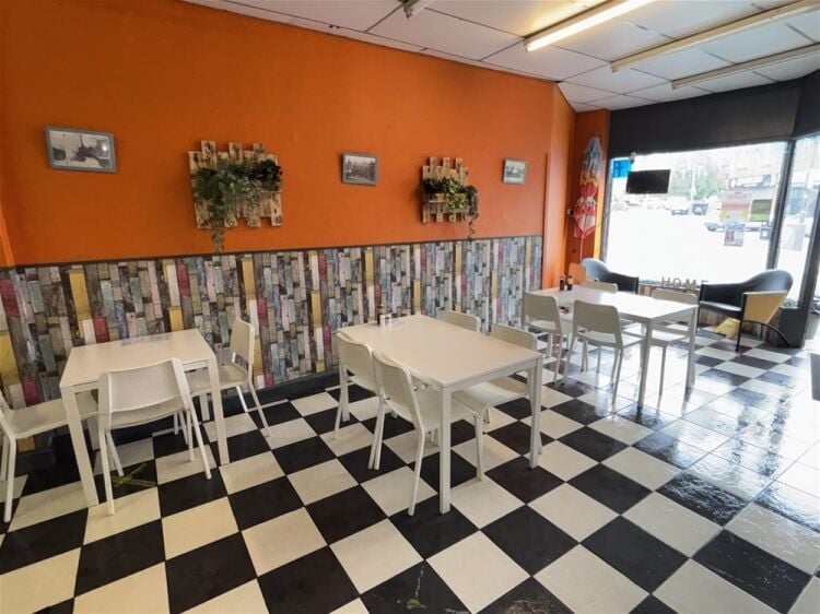 Cafe & Sandwich Bars For Sale in Rotherham Photo 2