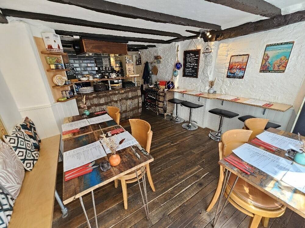Profitable & Established Creperie & Wine Bar Business In Dartmouth, Devon