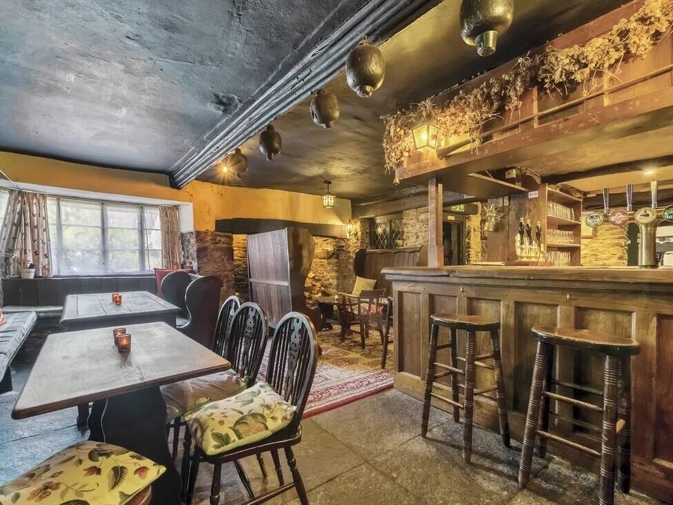Highly Profitable & Unique Self Catering Devon Holiday Let With Separate 2 Bedroom Owner's House Photo 2
