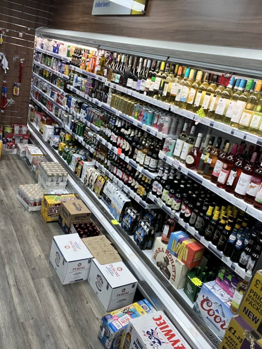 Best express off license Photo 2
