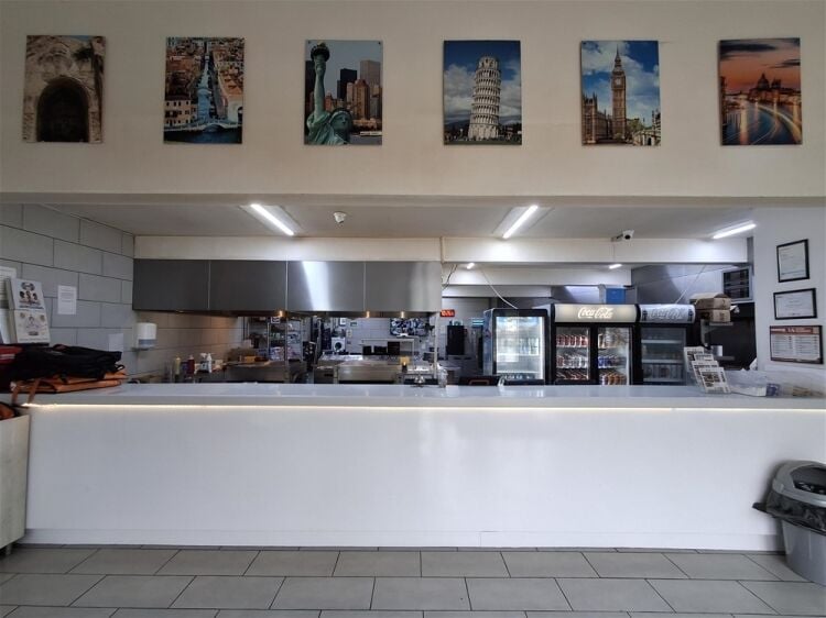 Hot Food Take Away For Sale in Castleford Photo 2