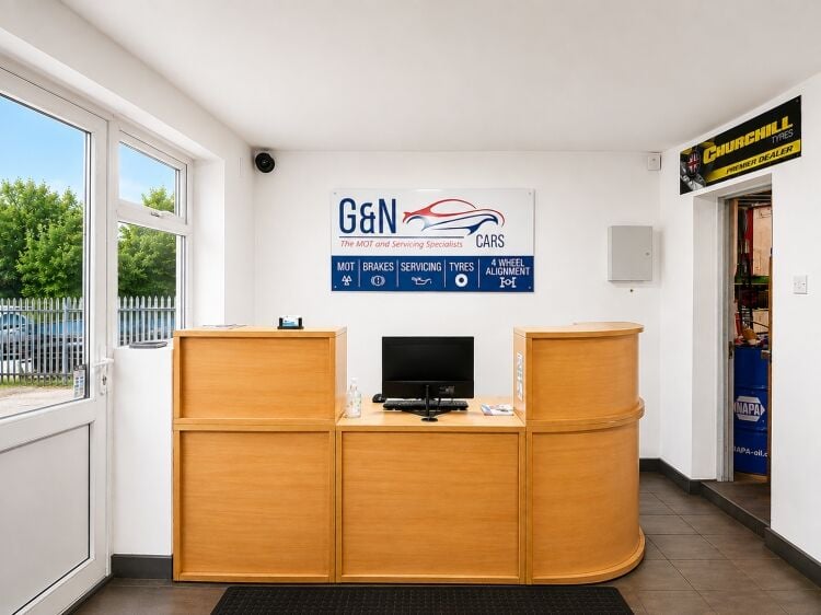 Leasehold MOT Testing Station, Service & Tyre Centre, Located in Nottingham Photo 2