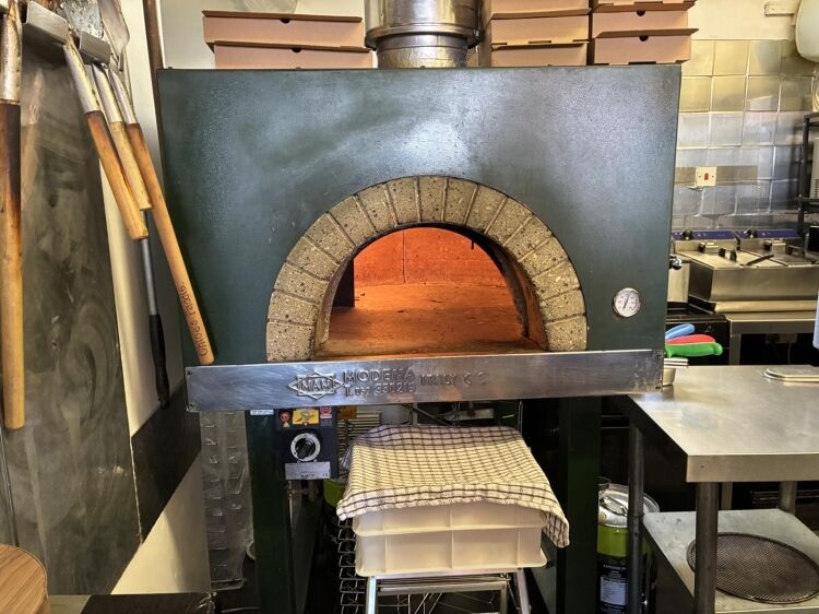 Leasehold Takeaway Located In St Just, Penzance Photo 2