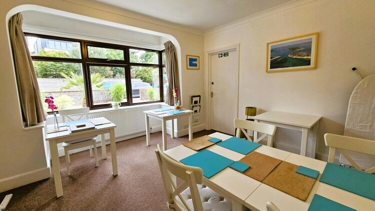 Prominently Located B&B with Valuable Class E Medical Consent