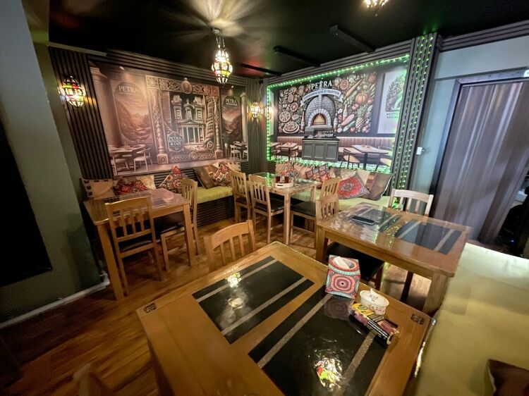 Superbly Presented Wood Fired Restaurant Photo 2