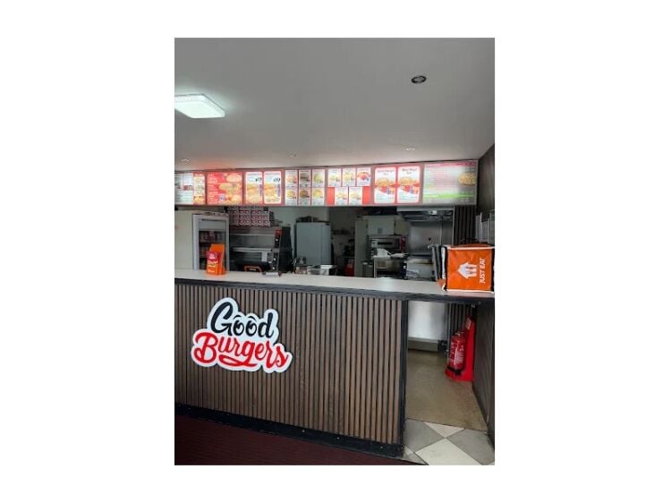 Bite Into Success – Trendy Gourmet Burger Takeaway
