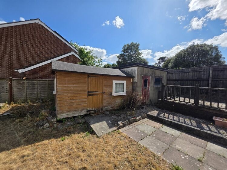 Auction Lot: Spacious Detached 3-Bedroom House with adjoining Workshop & Ample Parking For Sale in Newton Abbot