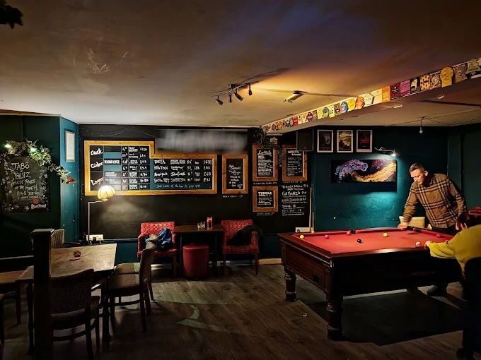Bar With Pool Table & Restaurant not Utilised for Sale