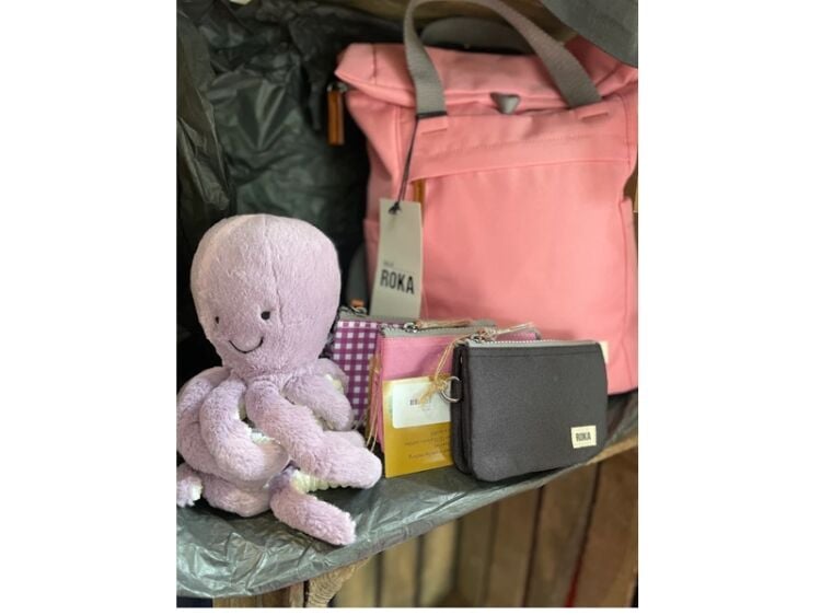 Stylish & Vibrant Fashion, Gift & Homeware Boutique in Cheshire