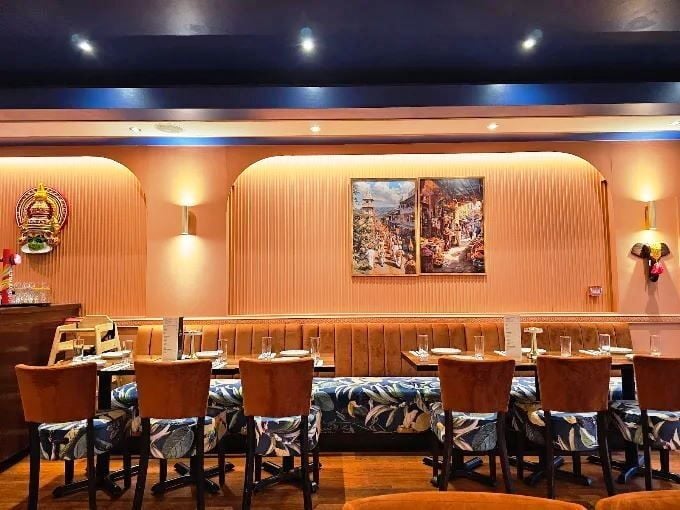 Licenced Indian Restaurant for Sale Photo 2