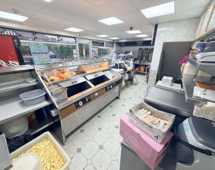 DETACHED FISH & CHIP TAKEAWAY WITH SAME OWNERSHIP 13 YEARS Photo 2