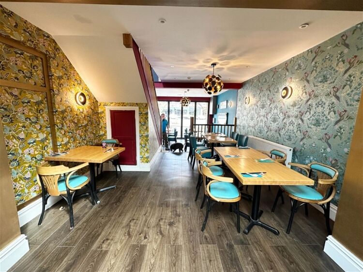 Restaurant in Macclesfield Photo 2
