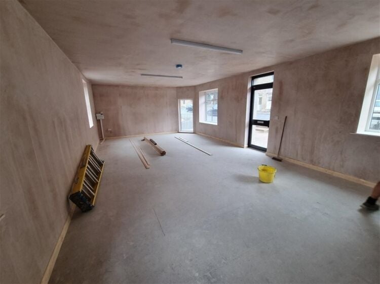Vacant Unit For Sale in Mirfield Photo 2