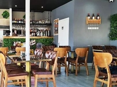 Restaurant & Bar for Sale Photo 2