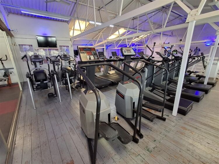 Gymnasium & Fitness For Sale in Elland Photo 2