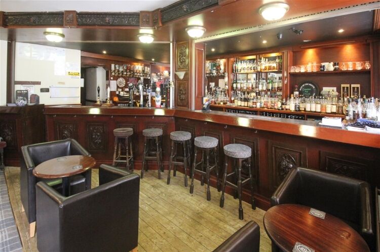 Richmond Arms Hotel Photo 2