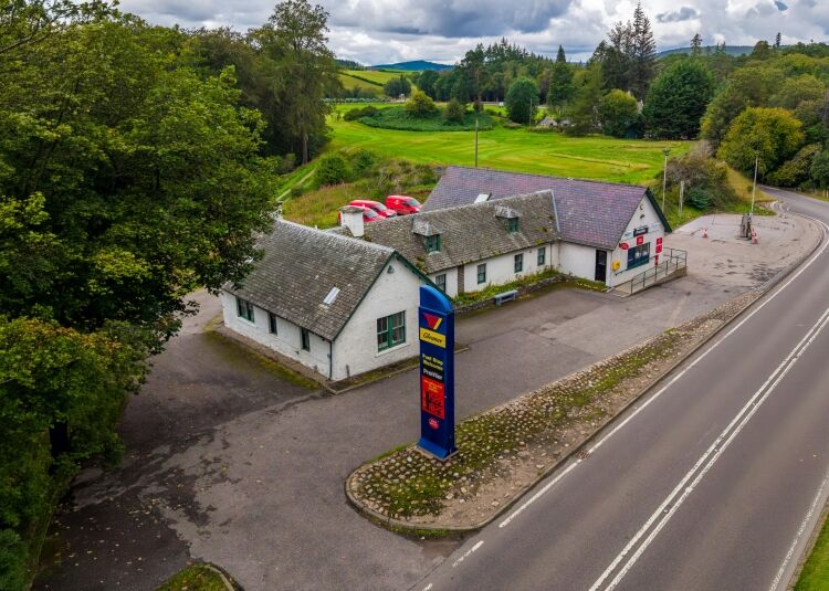 Ballindalloch Filling Station & Shop/Post Office Photo 2