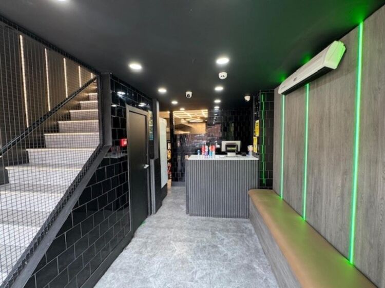 Leasehold Fast Food Takeaway Located In Sparkbrook, Birmingham