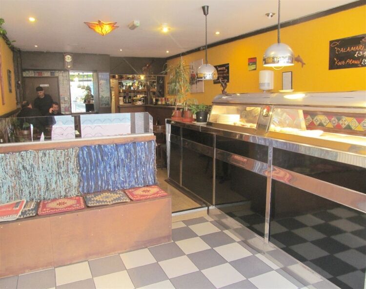Fish & chip takeaway and restaurant, Kingston upon Thames Photo 2