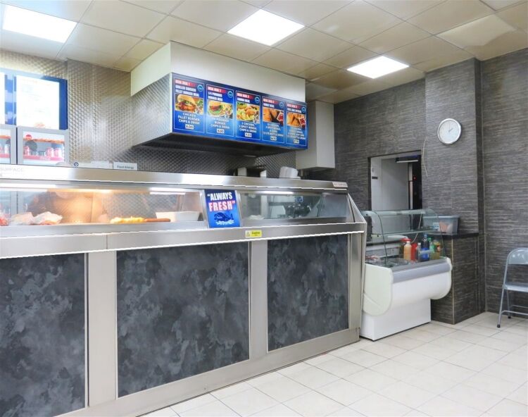 Long-established fish & chip shop, Palmers Green Photo 2