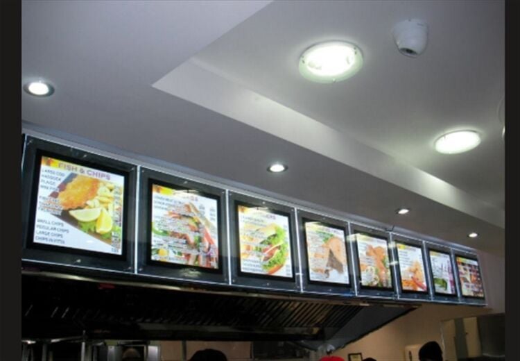 Profitable Pizza & Fish & Chips Takeaway in Prime Wolverhampton
