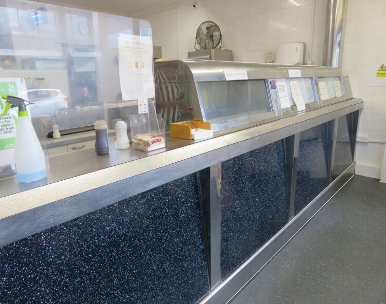 Established fish & chip shop in affluent waterside town, closes 8.30 pm latest Photo 2