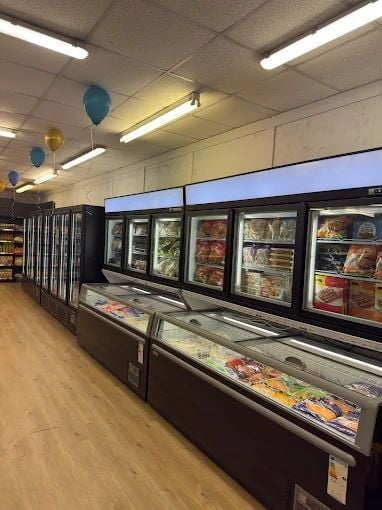 Supermarket & Fruit & Veg Plus Butchers Counter for Sale Photo 2